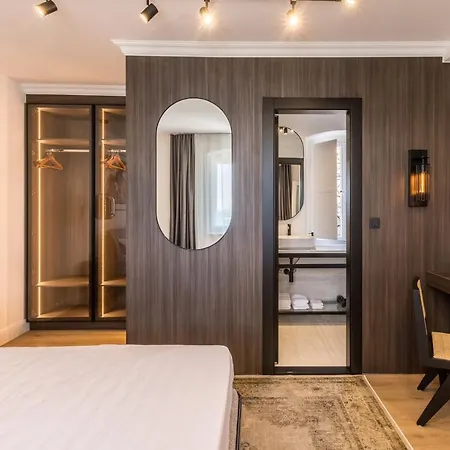 Seafront Luxury Pere Split